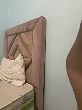 RoyalDuoX online show from 25, 4, 2026