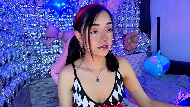 lala cherry online show from 23, 4, 2026