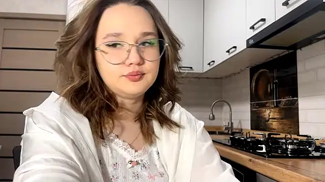 AinaSmith online show from 13, 3, 2026