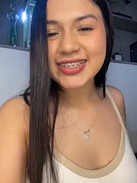 scarleth marquezz online show from 17, 6, 2026