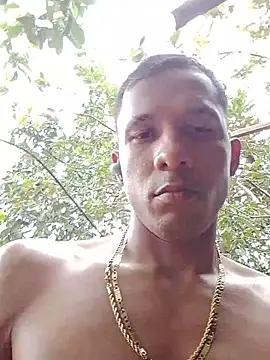 blackhot22c online show from 18, 4, 2026