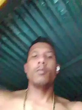 blackhot22c online show from 27, 4, 2026