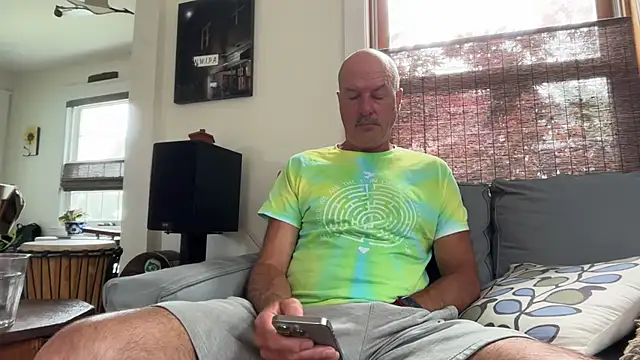 Guy  Grey online show from 22, 7, 2026