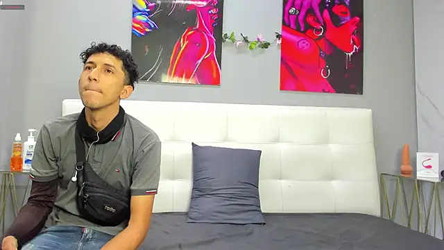 ahsly78Bryan online show from 12, 6, 2026