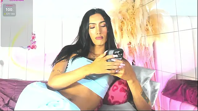 VelvetEstefa online show from 24, 3, 2026