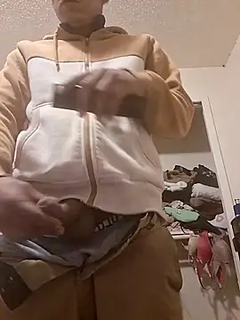 Snapshot of gueboloco2626 chatting on 16, 3, 2026 gueboloco2626 online show from 16, 3, 2026