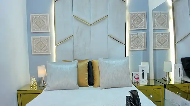 KarinaaCoxx online show from 21, 4, 2026