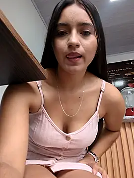 DulceCaroX online show from 29, 6, 2026