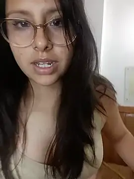 Snapshot of Rosyshadow chatting on 19, 5, 2026 Rosyshadow online show from 19, 5, 2026