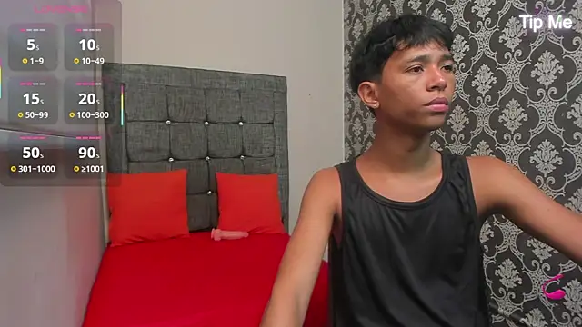 Little Twink19x online show from 24, 4, 2026