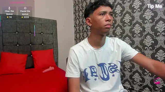 Little Twink19x online show from 27, 4, 2026