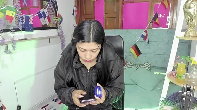 Snapshot of Aysha_winxs chatting on 19, 6, 2026 Aysha winxs online show from 19, 6, 2026