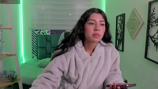Aysha winxs online show from 28, 7, 2026