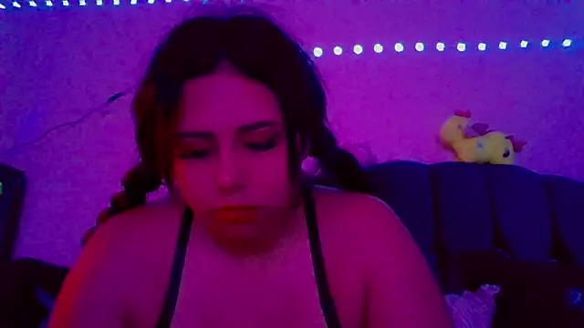 Snapshot of crazybitch3000 chatting on 12, 3, 2026 crazybitch3000 online show from 12, 3, 2026