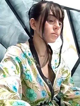 sara cute so online show from 13, 3, 2026