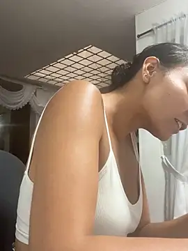 yesica2507 online show from 11, 3, 2026