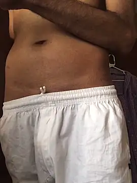 Snapshot of sub_slave_indi chatting on 13, 9, 2025 sub slave indi online show from 13, 9, 2025