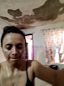 QueenSallyDesire online show from 25, 4, 2026