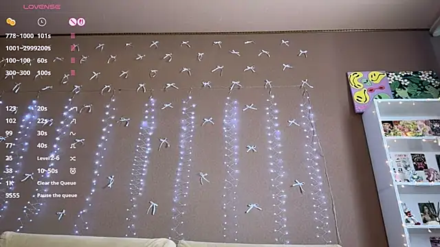 SoraCat online show from 23, 4, 2026