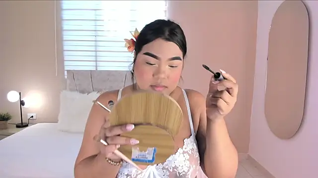 Shelsy joys online show from 27, 4, 2026