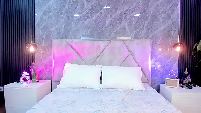 Emma Dancer online show from 22, 4, 2026