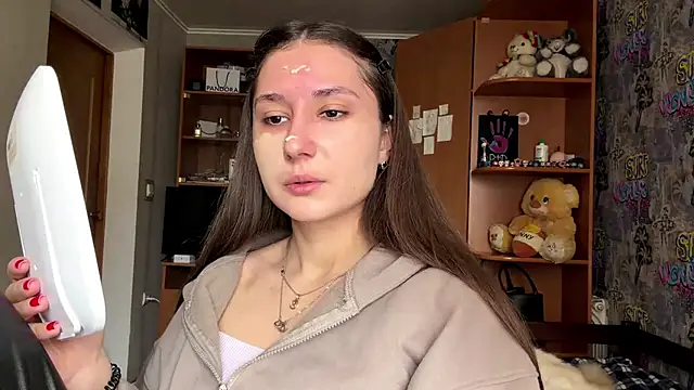 poly princess online show from 18, 4, 2026