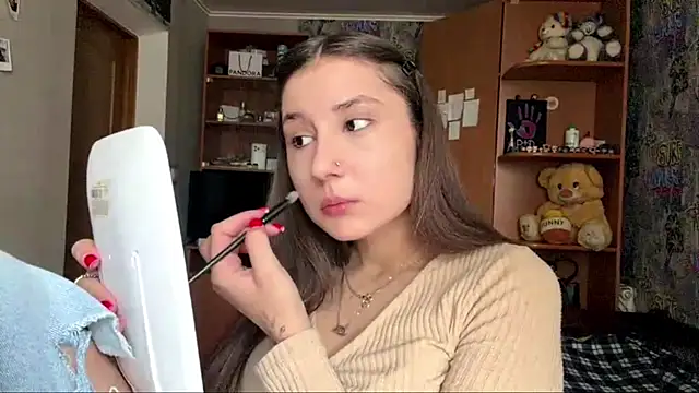 poly princess online show from 25, 4, 2026