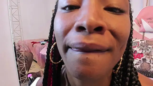 michelleblair1 online show from 28, 7, 2026