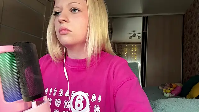 JeneeBIanks online show from 7, 3, 2026