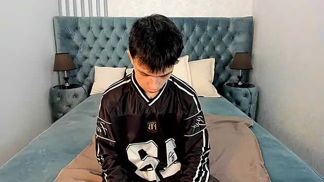 ClarkBev online show from 22, 4, 2026