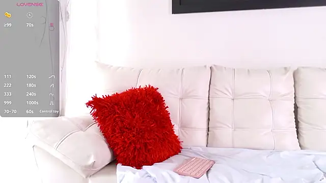 Snapshot of Paula_Brown88 chatting on 6, 3, 2026 Paula Brown88 online show from 6, 3, 2026