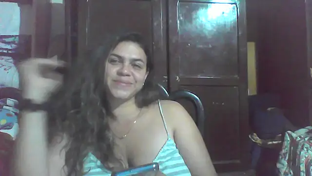 Snapshot of mar_coral2 chatting on 7, 5, 2026 mar coral2 online show from 7, 5, 2026