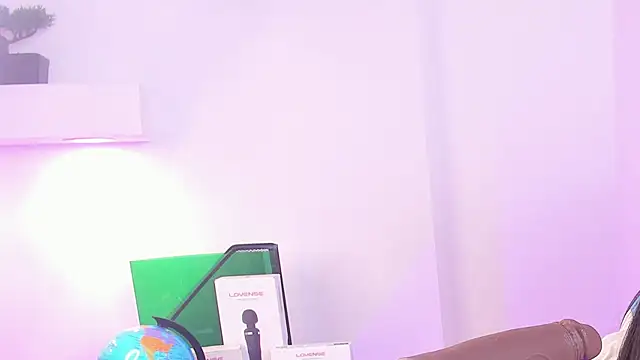 Valecute  online show from 11, 6, 2026