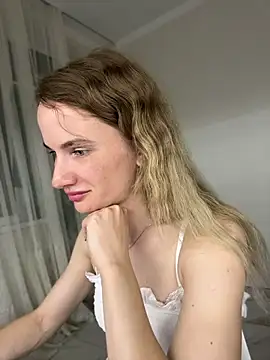 AinyrVixxen online show from 21, 4, 2026