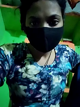 Cute aroshi online show from 11, 3, 2026