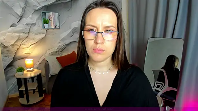 Snapshot of asti_bubbles chatting on 4, 6, 2026 asti bubbles online show from 4, 6, 2026