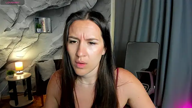Snapshot of asti_bubbles chatting on 2, 7, 2026 asti bubbles online show from 2, 7, 2026