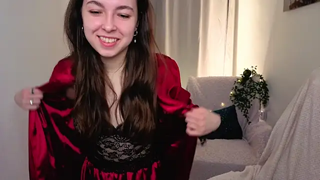 Snapshot of BellaThery chatting on 15, 5, 2026 BellaThery online show from 15, 5, 2026