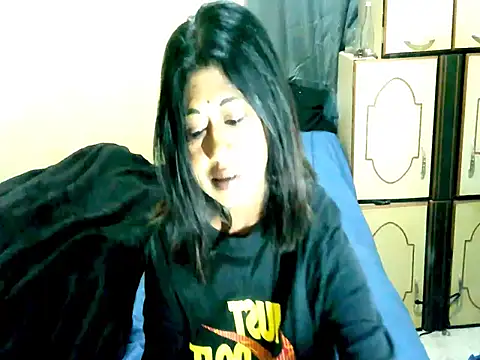 IndianPleasures21 online show from 27, 4, 2026