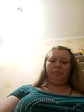 KiraStanton online show from 23, 3, 2026