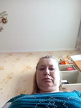 KiraStanton online show from 19, 4, 2026