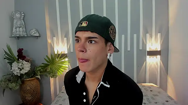 Mk Desire online show from 5, 3, 2026