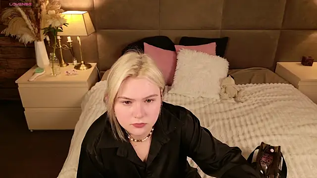 Ivy Marlowe online show from 13, 6, 2026