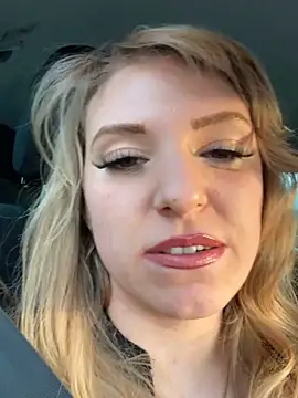 Snapshot of TiffyRose chatting on 9, 3, 2026 TiffyRose online show from 9, 3, 2026