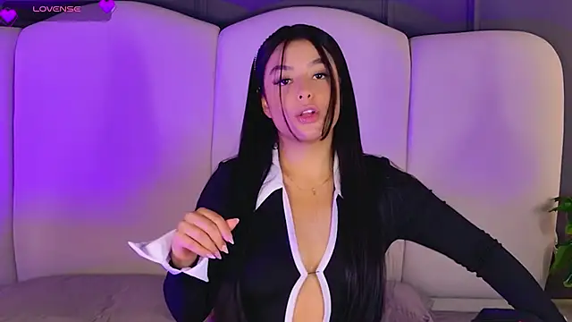 BrunaMonroee online show from 15, 4, 2026