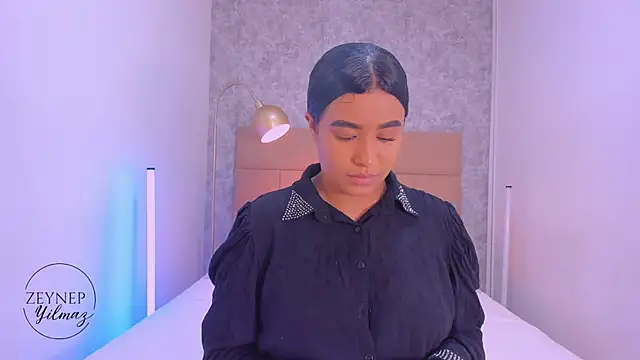 ZeynepYilmaz online show from 24, 4, 2026