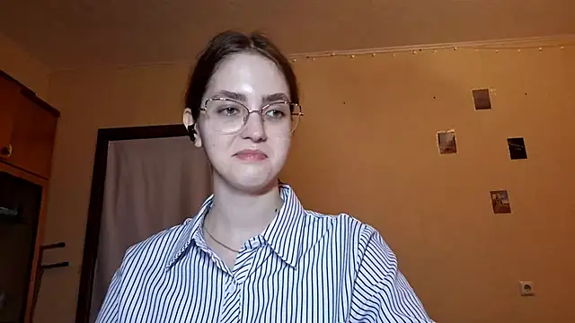 Katelemon online show from 23, 4, 2026