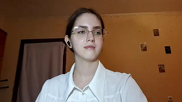 Katelemon online show from 27, 4, 2026