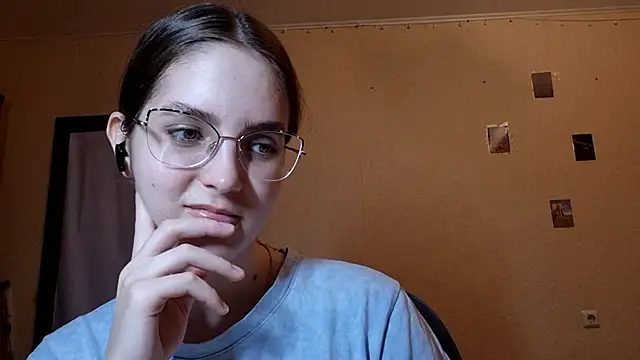 Katelemon online show from 17, 5, 2026