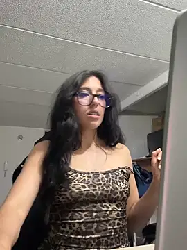 susi chimm online show from 22, 4, 2026